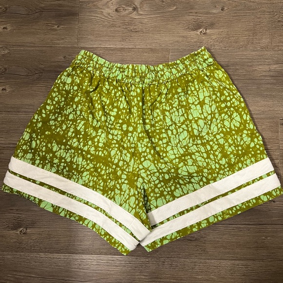 Maison Chateau Rouge The Shorts in Bubble Green XS - Picture 6 of 8